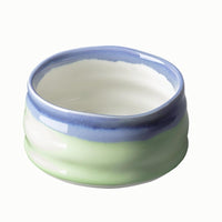 Thumbnail for Matcha Schale in blau und gruen, mit hohen geraden Wänden zur optimalen Zubereitung von Matcha Tee